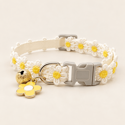 Floral Lace Cat Collar with Bell and Charm - Coco & Harley - Pet Care > Dog Supplies > Dog Collars, Leads & Harnesses - V888-ELOSUNG54811